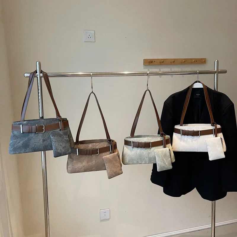 LEFTSIDE Small PU Womens Leather Bag Winter Y2K Trend Womens Fashion Underwear Bag Handbag and Wallet 250402