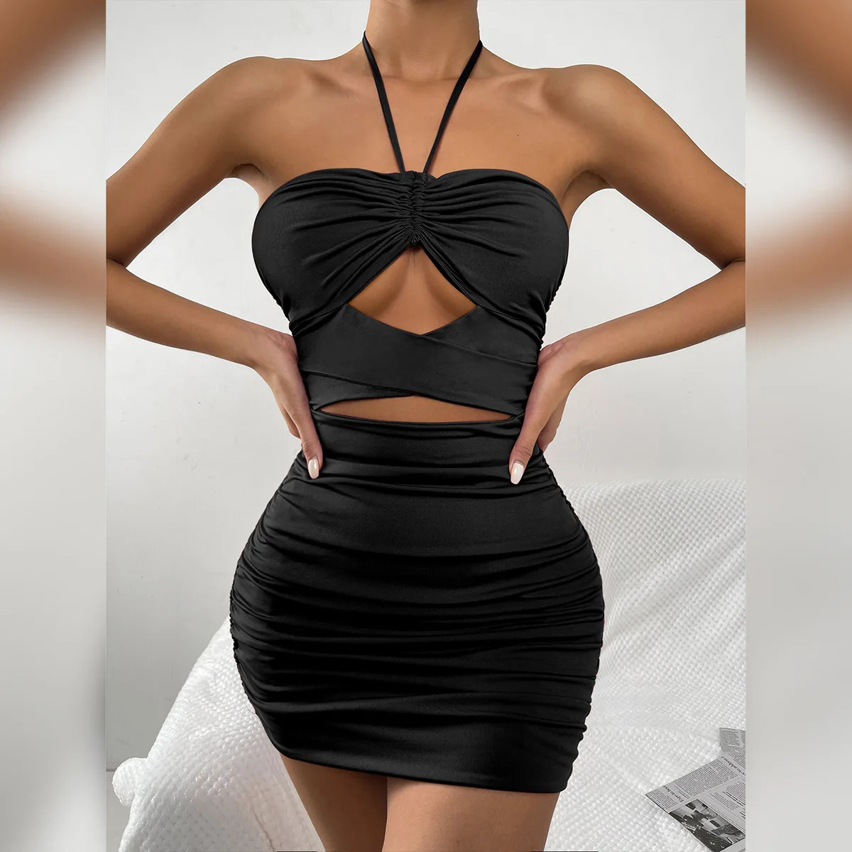 Summer Halter Strapless Women Dress Black Sleeveless Cut-out Bodycon Dress Sexy Backless Night Club Cocktail Party Mini Dresses 250403