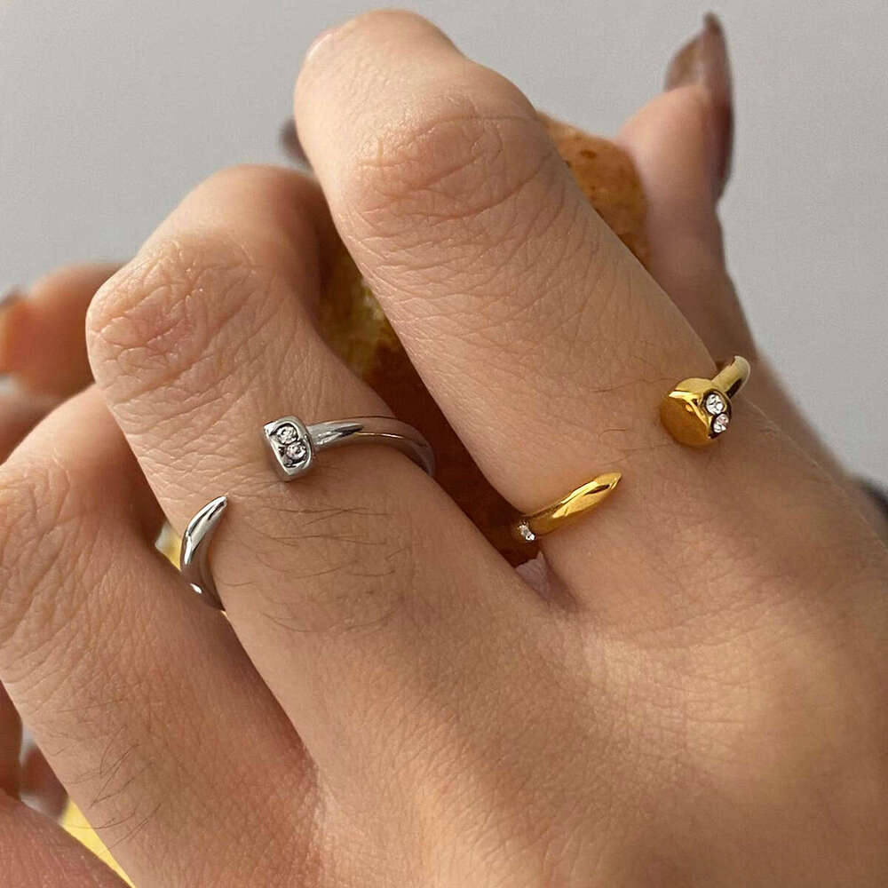 Titanium Light Luxury High-end Feel Ring Non-fading Hand Rings Cross-border Stainless Steel Jewelry