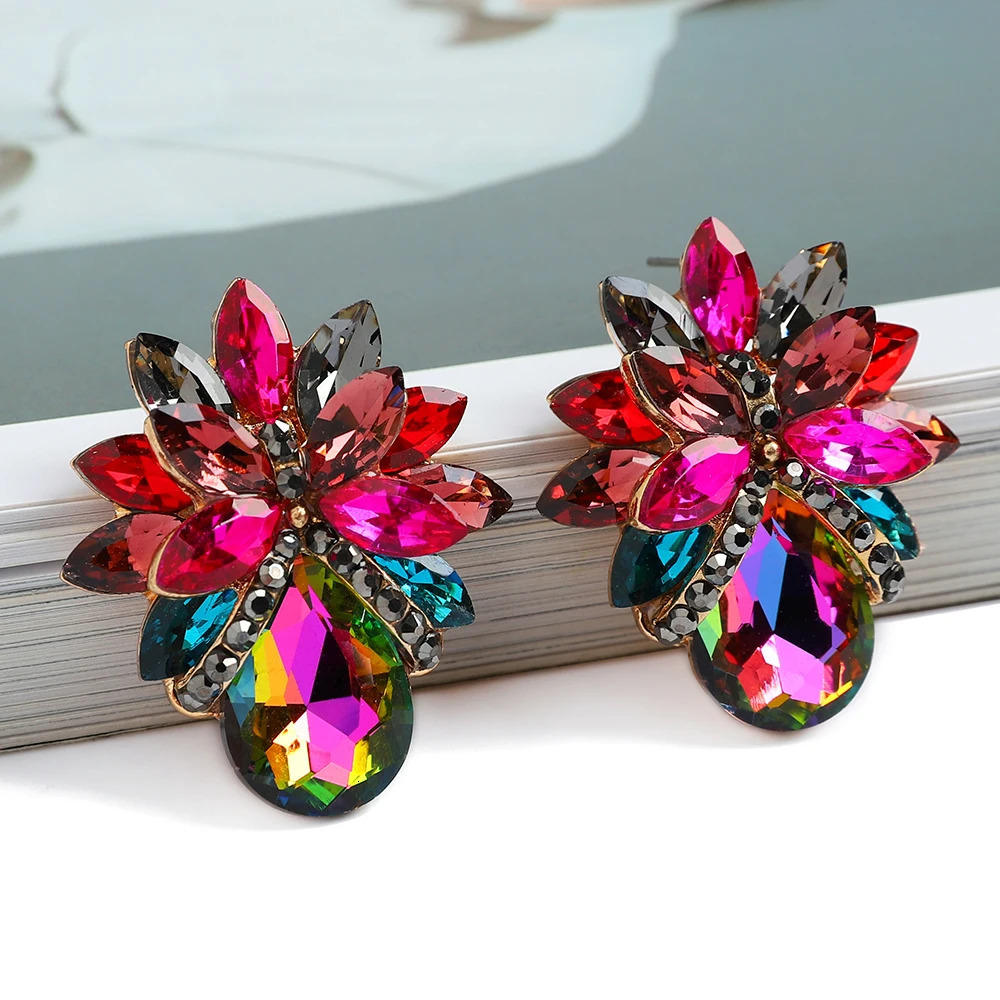 Korean fashion colored transparent crystal stud earrings with ious n highquality flowers unique retro pendant jewelry 250326