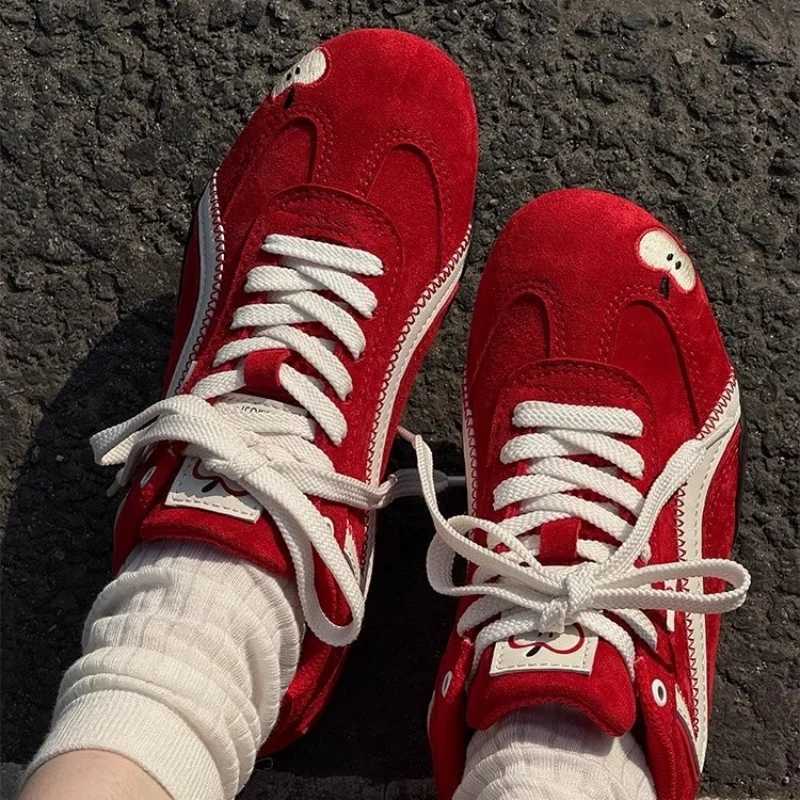 Red Apple Training Shoes Womens Soft Bottom Lightweight and Comfortable Forrest Gump Shoes Sports and Leisure Board Shoes X251104
