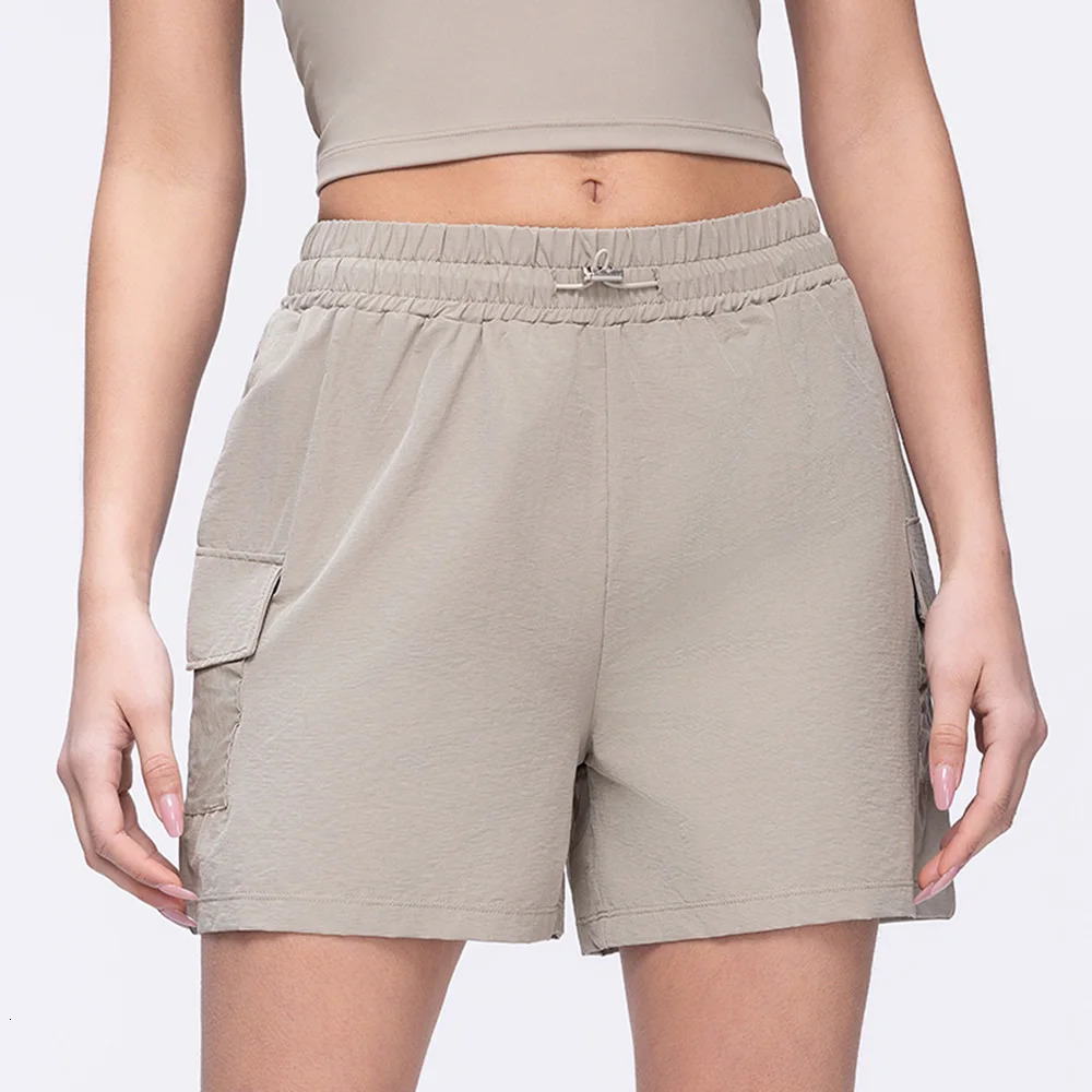 Yoga Shorts Pocket Women Fitness Shorts Running Cycling Shorts Breathable Sports Shorts High Waist Summer Workout Gym Shorts 250403
