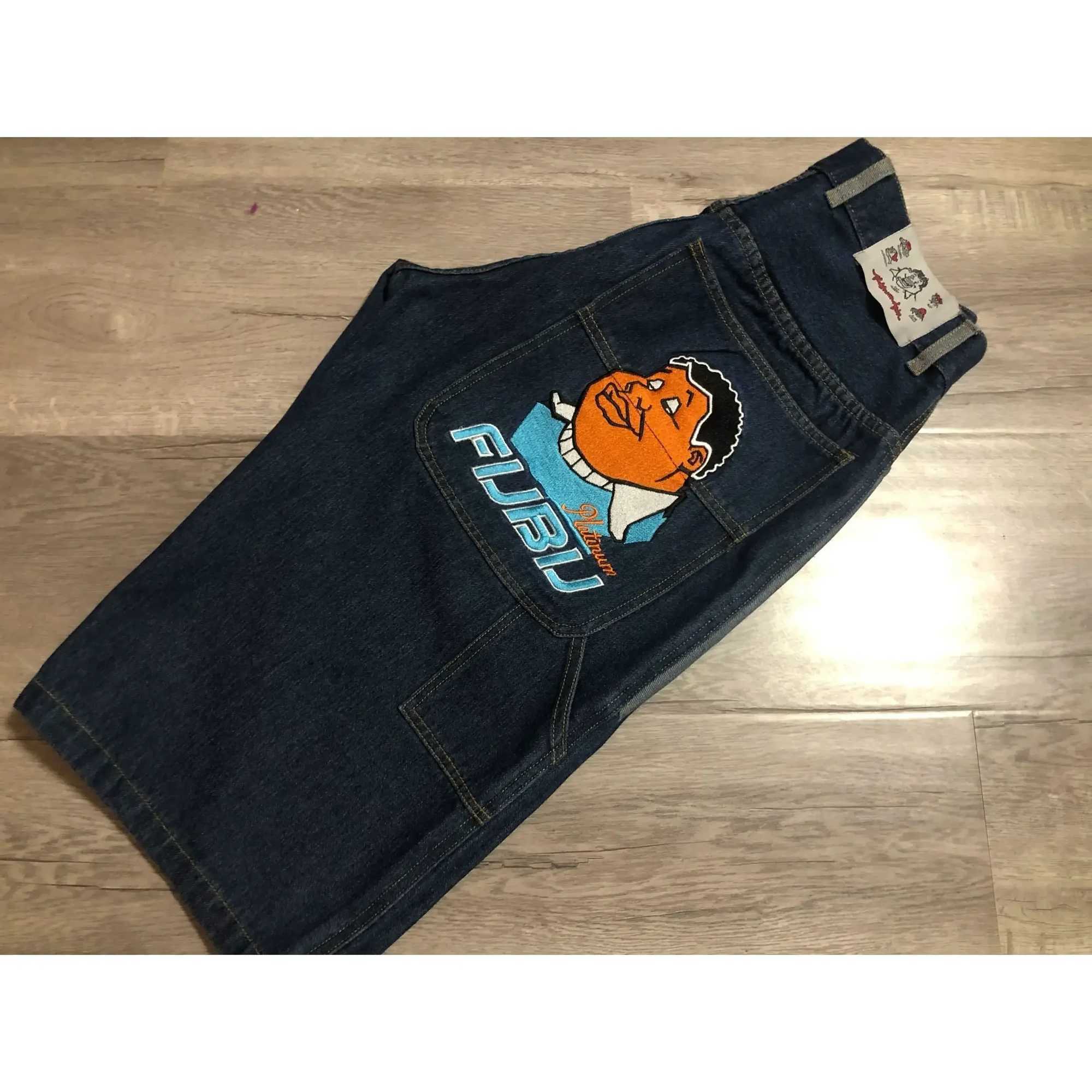 Denim Shorts 2025 American Retro Fubu Straight Legs Casual Sports Shorts Cropped Pants Hip Hop Strt Loose strtwear men X250403
