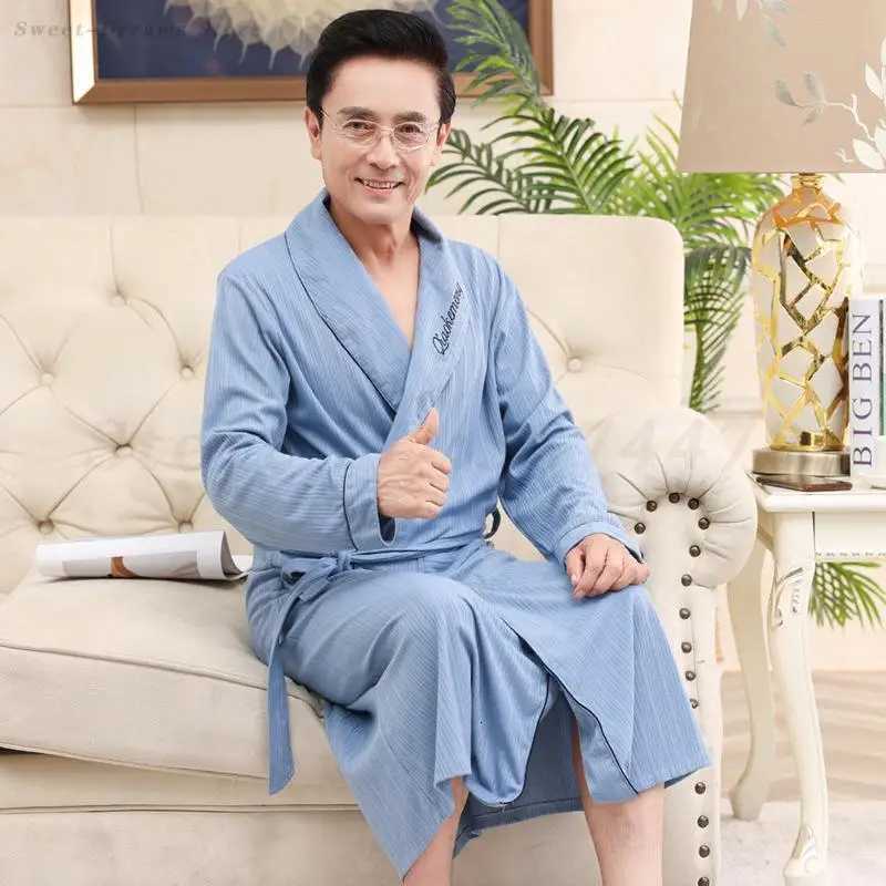 Autumn New Cotton Robe Plus Size 4XL Sleepwear Mens Medium Length Home Clothes Nightgown Loose Casual Bathrobe Kimono Gown C251104