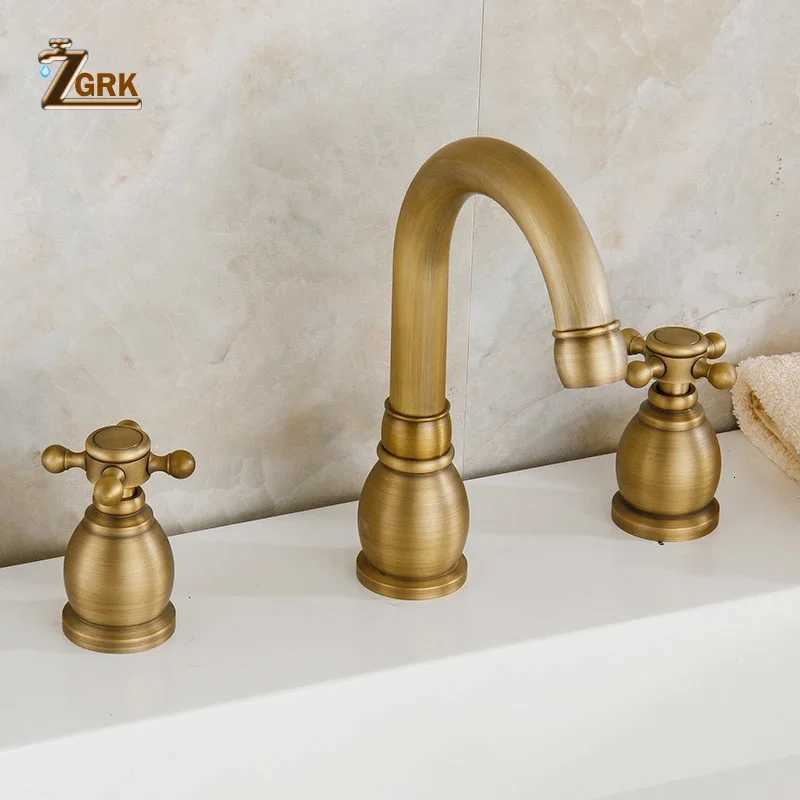 Basin Faucets Antique Brass Deck Mounted Bathtub Mixer Faucet Dual Handle 3 hole Bathro Faucet Set Water Tap Y251104