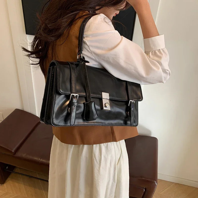 LEFTSIDE Small PU Leather Square Bag Womens Short Handle Shoulder Bag Y2K Handbag and Wallet 250402