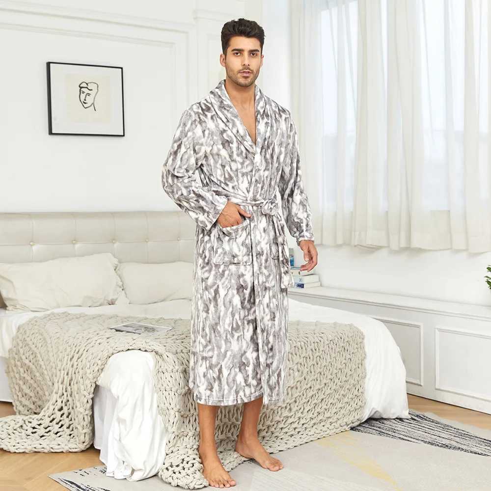 Autumn Winter Flannel Mens Long Robe Print Sleepwear Thicken Warm Kimono Bathrobe Gown Nightwear Loose Coral Fleece Home Wear C251104