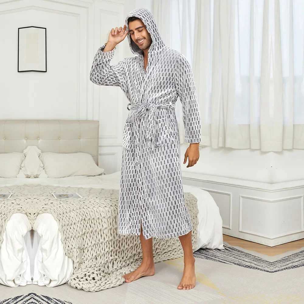 Thickened Warm Robe Checkered Mens Hooded Lace Up Nightgown Autumn Winter Sleepwear Male Loose Casual Hooded Bathrobe Nightwear C251104