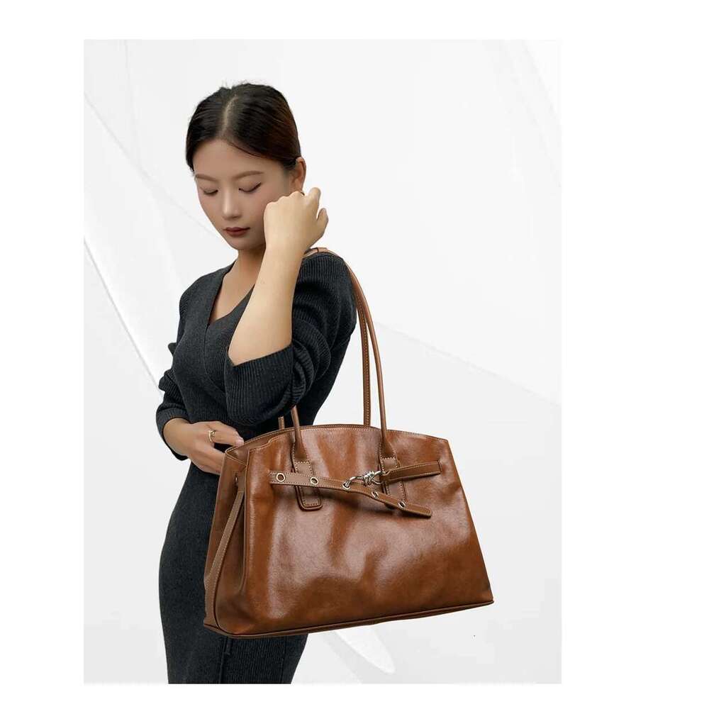 Oversize Women Genuine Leather Handbag Roomy Shoulder Casual Soft Cowhide Big Tote Purse 2025
