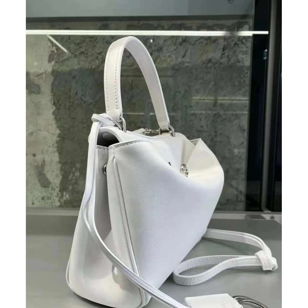 New Fashion Retro Genuine Tote Ladies Elegant Handbags Woman Shoulder Messenger Bag Suede Leather Gold Sier Buckle Bags