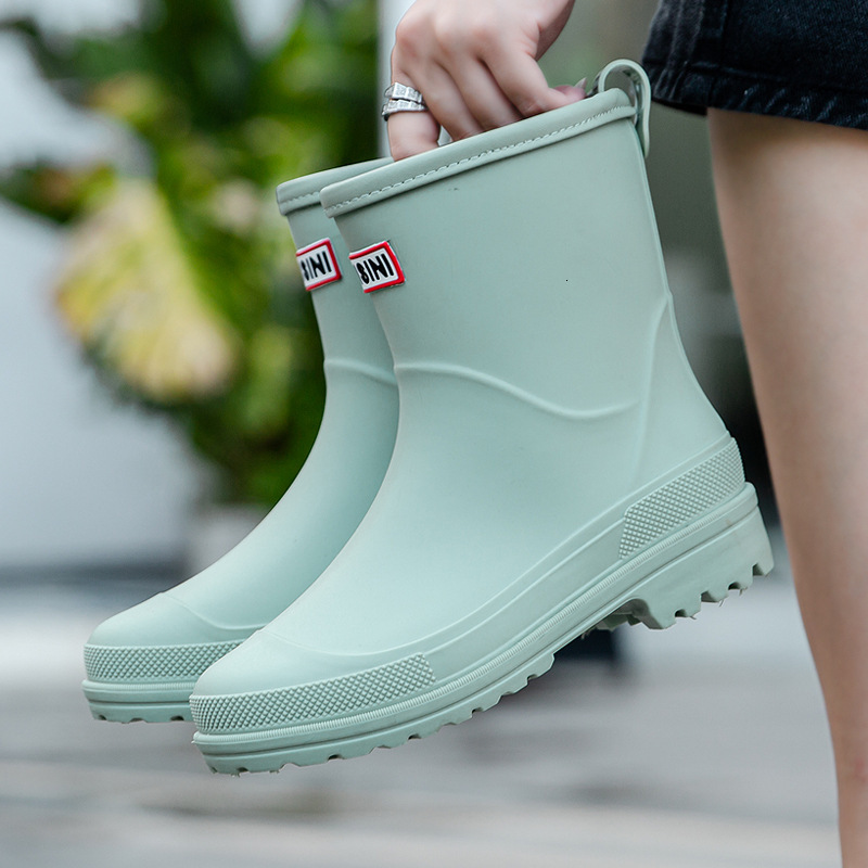 Designer Women's Mid-Calf Non-Slip Waterproof Shoes Rain Boots Overshoes Outdoor