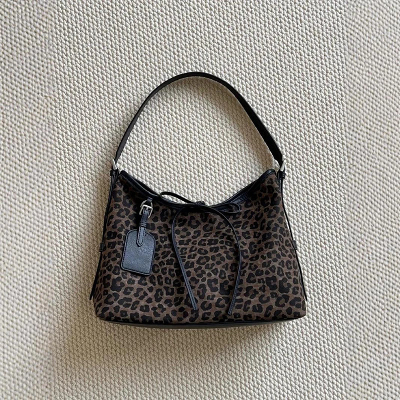 Korean Leopard Print Bow Shoulder Bag Niche Soft Leather Underarm Bag Casual Retro Shoulder Messenger Bag 251029