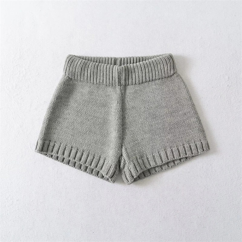 KEYANKETIAN 2025 Womens Solid Color Knitted Shorts Street Style Sweet Ultra Thin Coat Casual Wool Straight Pants 250401