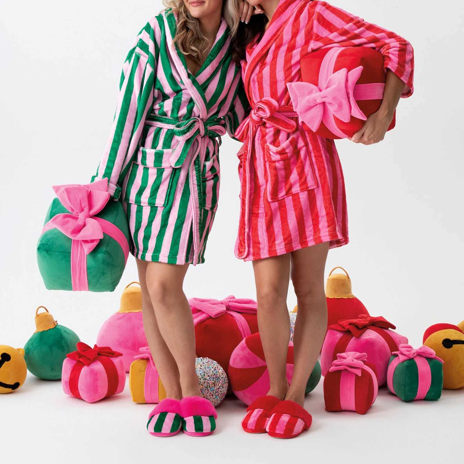 Designer Women Winter Plush Robe Long Sleeve Lapel Tie-up Stripe Heart Candy Triangle Prints Sleepwear Loungewear Y251104