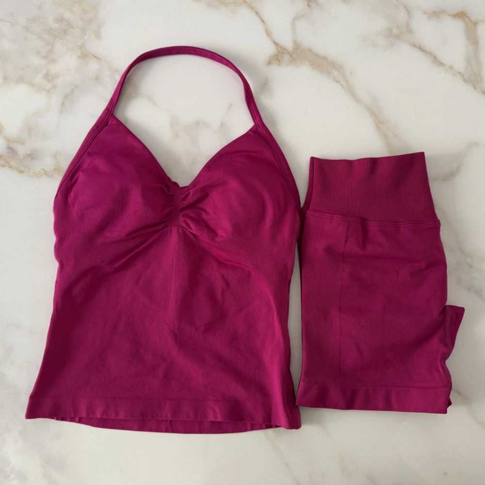 Impact Gym Set 2-piece long line shoulder strap top sports vest Scrunch shorts sports sling set fitness clothing seam yoga set W250403