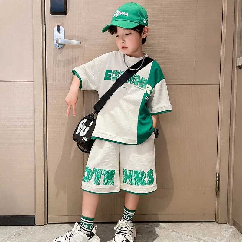 New Summer Teenagers Boys ClothSets Child Fashion Letter Top and Shorts 2PCS Kids Tracksuit 4 5 6 7 8 9 10 12 13 14 Years J250403