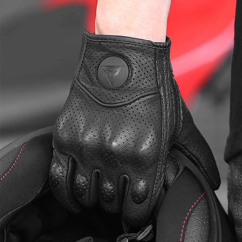 Motorcycle Gloves Men Women Moto Leather Carbon Cycling Winter Gloves Motorbike Motorcross ATV Motor GlovesL251104