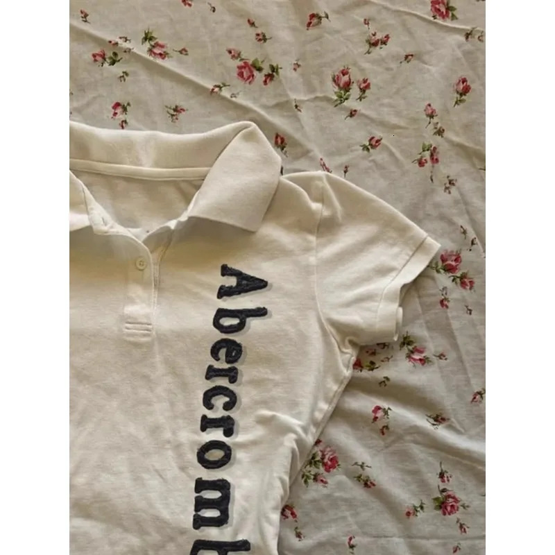 White Y2K Letter Embroidery Short-sleeved T-shirts American Retro Subculture Slim Tees Womens Harajuku Polo Collar Casual Tops 250403