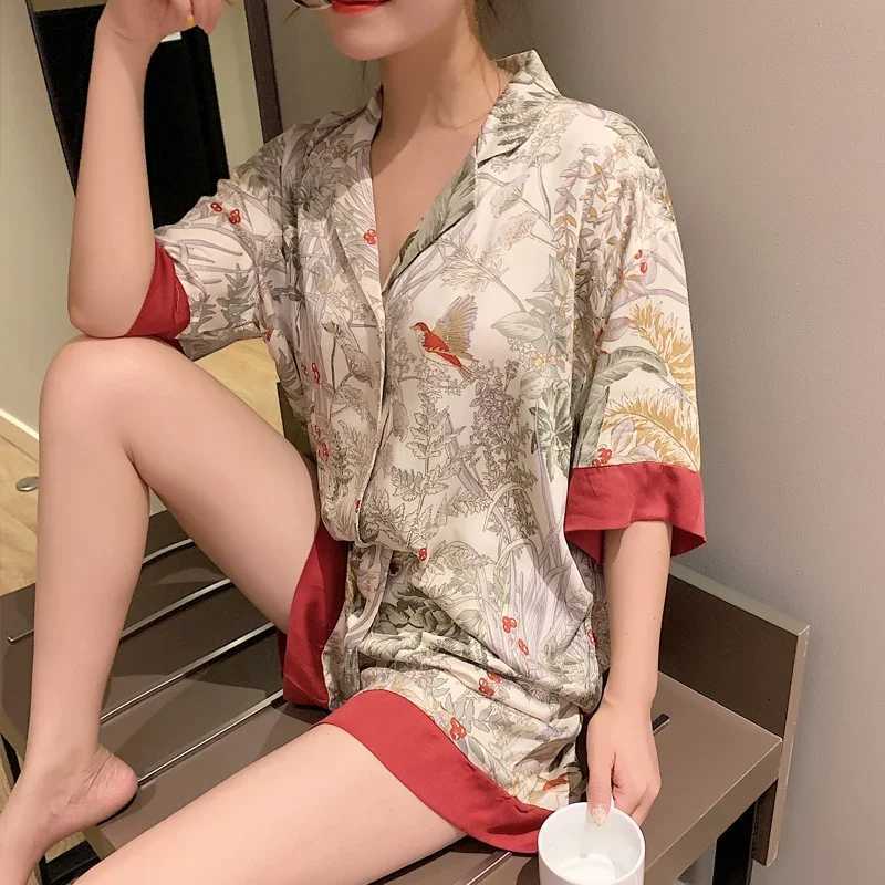 Designer 2 Piece Women Set Spring Summer Short Sleeve Pajamas for Woman Silk Fashion Sleepwear Flowers Bird Print Sexy Satin Pajama Set Y251104