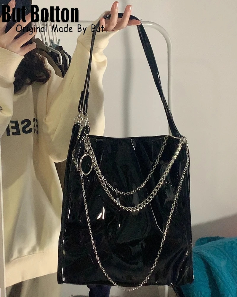 Gothic womens Y2K womens patented leather shoulder bag handbag Harajuku womens metal punk chain cross body bag beer capacity handbag 250402