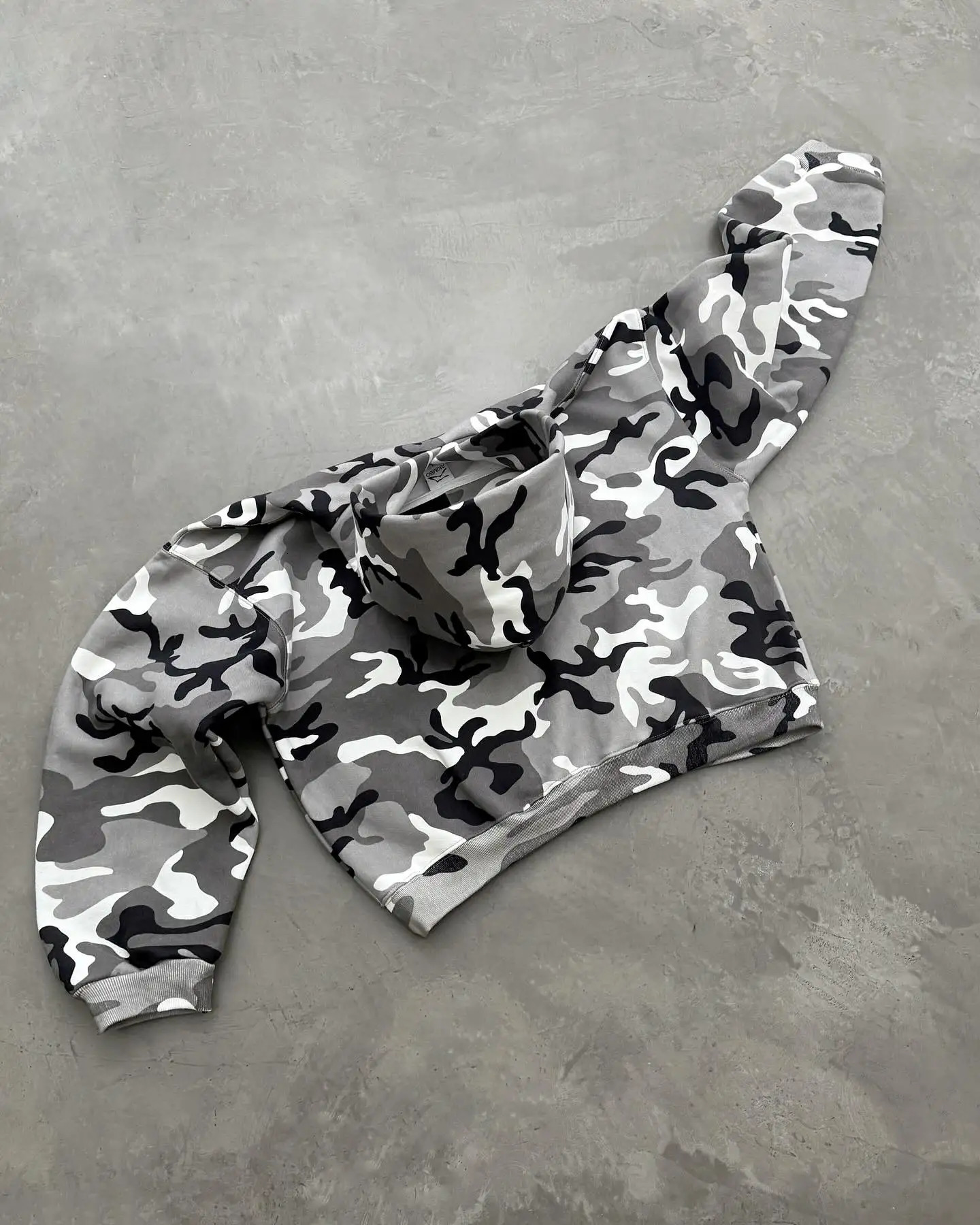 High Street Hip Hop Snow Camo Hoodie and Straight Leg Sweatpants Two Piece Set Y2k Retro Pullover Sweatshirt Streetwear Men 250403