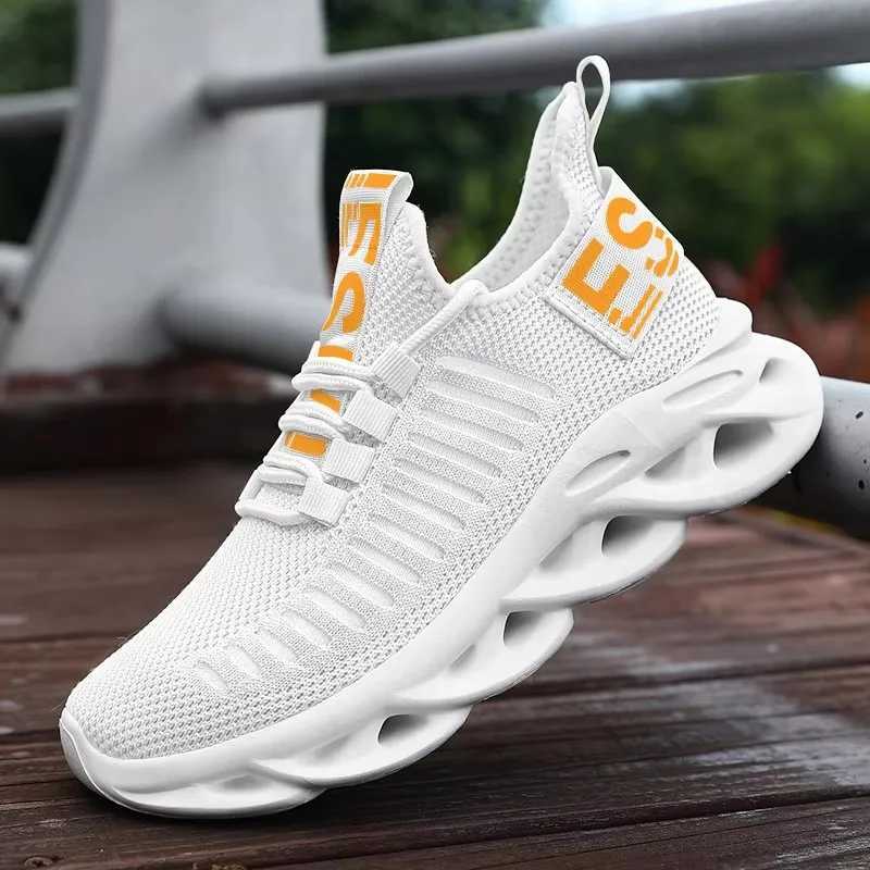 Womens fashionable and comfortable mesh shoes casual walking cycling running sports shoes breathable and lightweight outdoor shoes Z250403