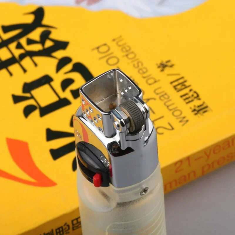 Creative Small Flame Fashion Lighter Flame Lock Function Butane Gas Flying Fire Lighter Cigarette Igniter Exquisite Gift For Men