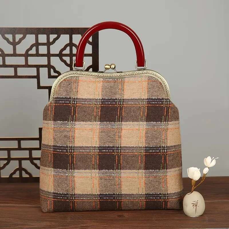 NEW Super Vintage Fashion Shell Lock Hand Bags Chic Lay Women's Handbags Purses Chain Women Shoulder Crossbody Bag