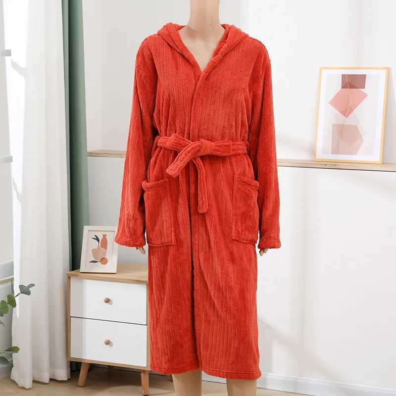 Thicken Coral Fleece Robe Lady Shower Bath Gown Onesize Pajamas Autumn and Winter Warm Homewear Kimono Loungewear Nightwear C251104