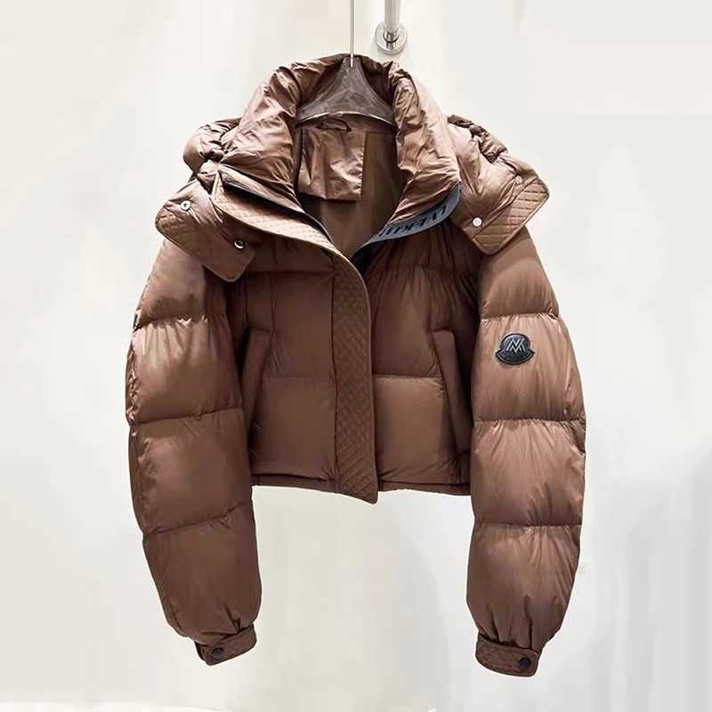 Winter Short Hooded Solid Down Jacket Female Zipper Pocket Fluffy Quilted Jacket Women White Duck Down Loose Puff Parker Outwear J251104