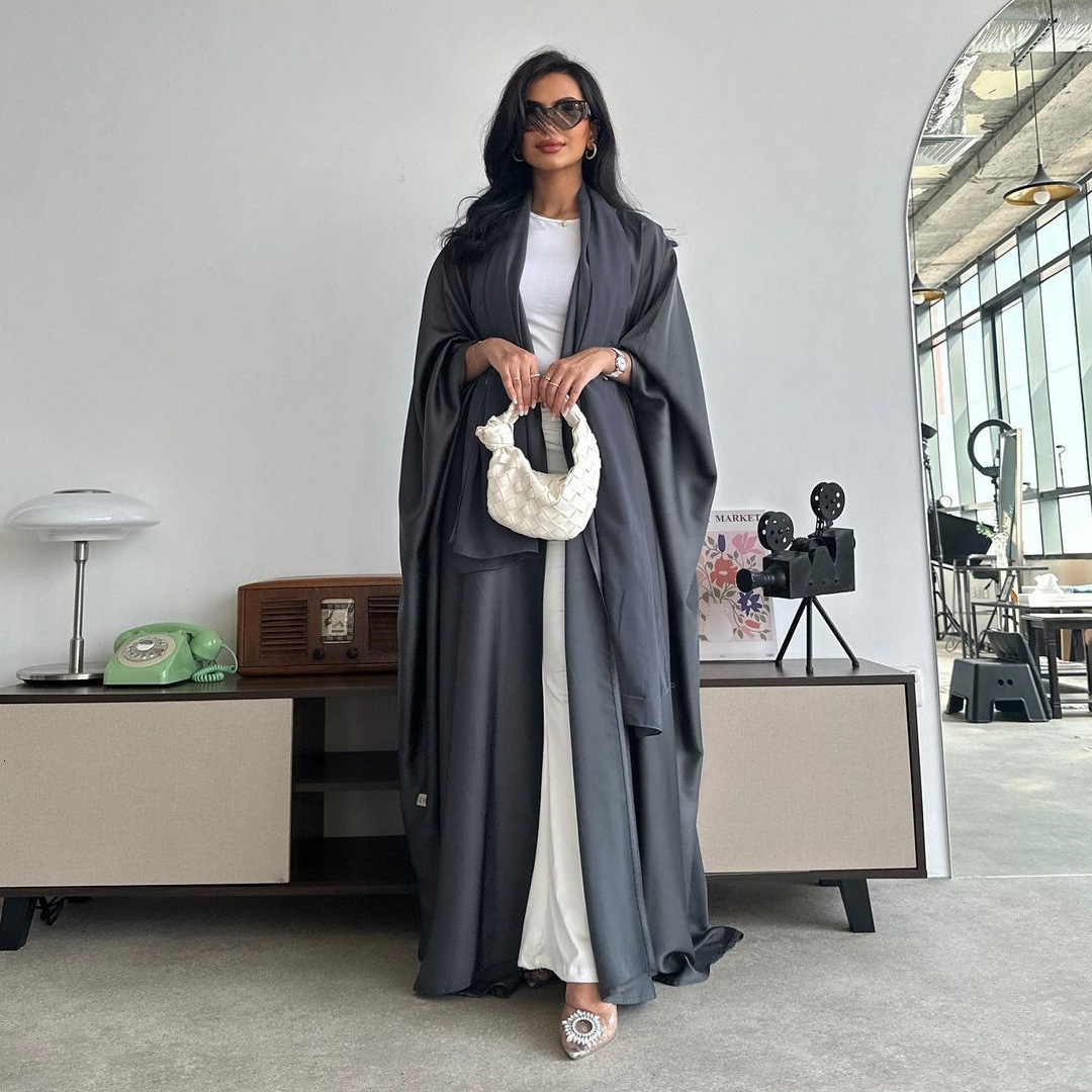Solid Color Loose Robe Bat Sleeve Long Dubai Cardigan Abaya Waist Abaya Maxi Dresses Islamic Clothing