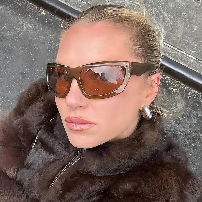 Rimless Y2K Sunglasses for WomenMen Wrap Around Sun Glasses Trendy Cool Shades UV400 Protection Shades for Outdoor Beach 251104