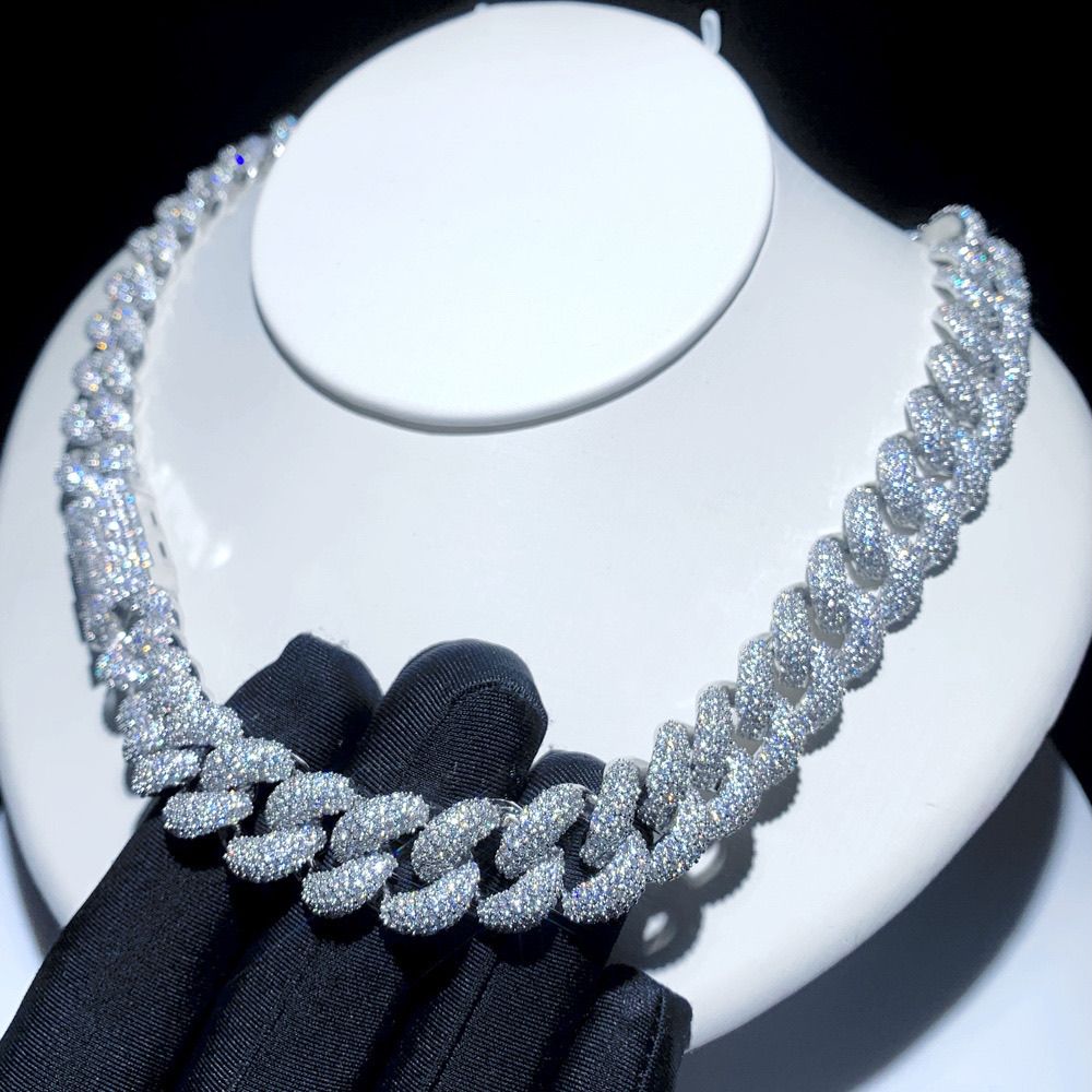 High Quality 16mm 18mm 20mm k Sier D Grade VVS Moissanite Cuban Chain