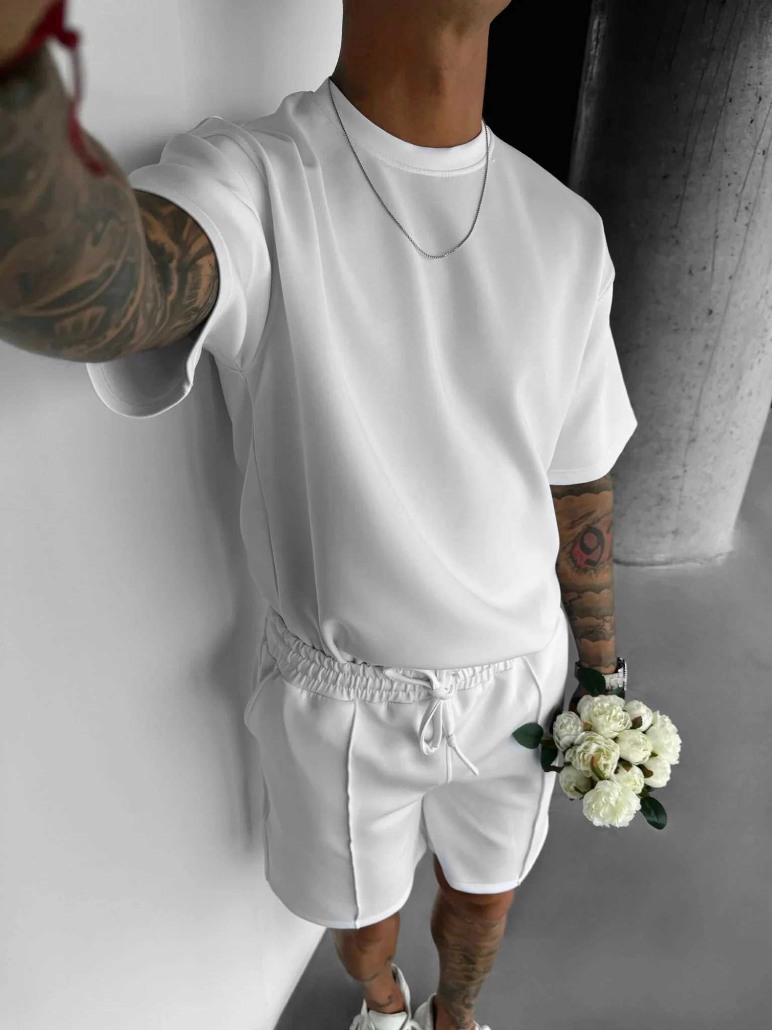 Men 2025 summer fashion sports design sense simple casual solid color quick drying short-sleeved T-shirt trend clothes W250403