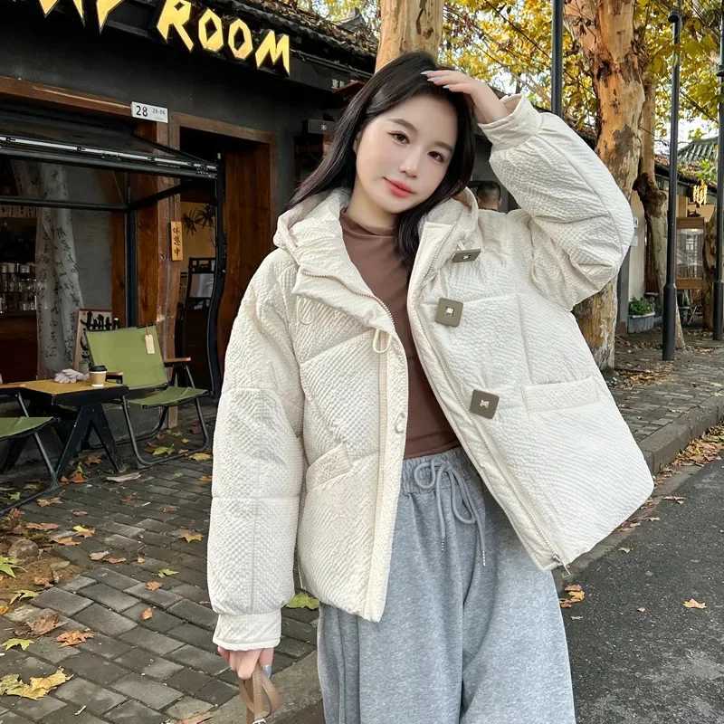 2025 New Fashion Women White Duck Down Jacket with Hood Autumn Winter Warm Over Size Casual Short Thick Outwear Female Coat J251104