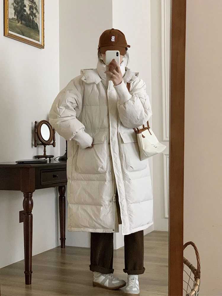 Winter Loose Warm Hooded Long Down Jacket Women White Duck Down Knee Length Down Jackets Female Big Pocket Thick Parker Outwears J251104