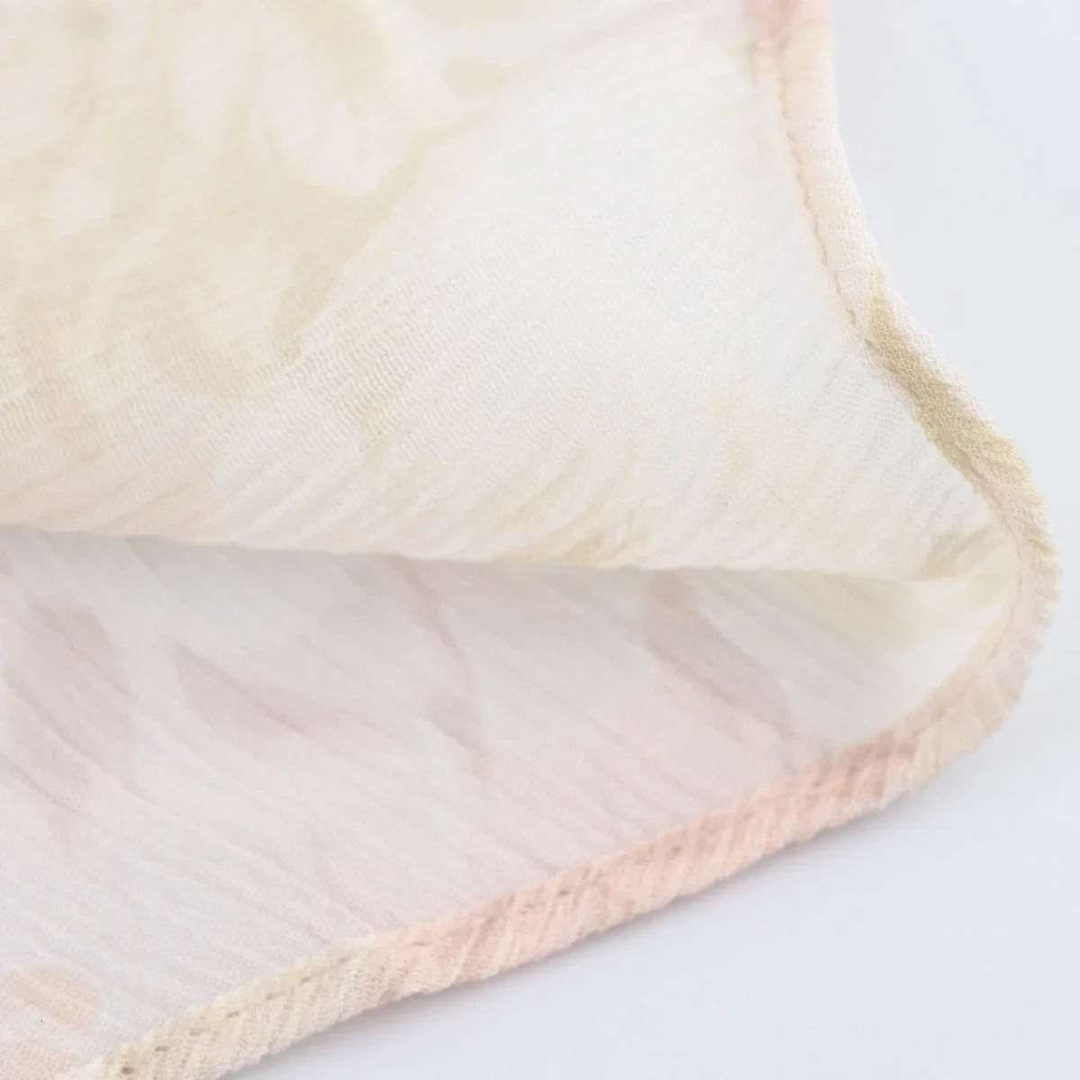 ZBZA Womens Floral Print Shirt V-neck Long Sleeve Single-breasted Asymmetrical Hem Top Spring and Summer Casual Chic Shirt 250403