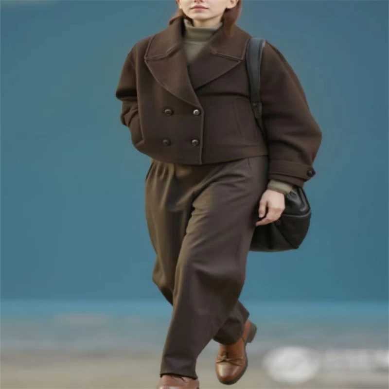 2025 Autumn Womens Urban Fashion Classic Dark Brown DoubleBreasted Short Coat J251103