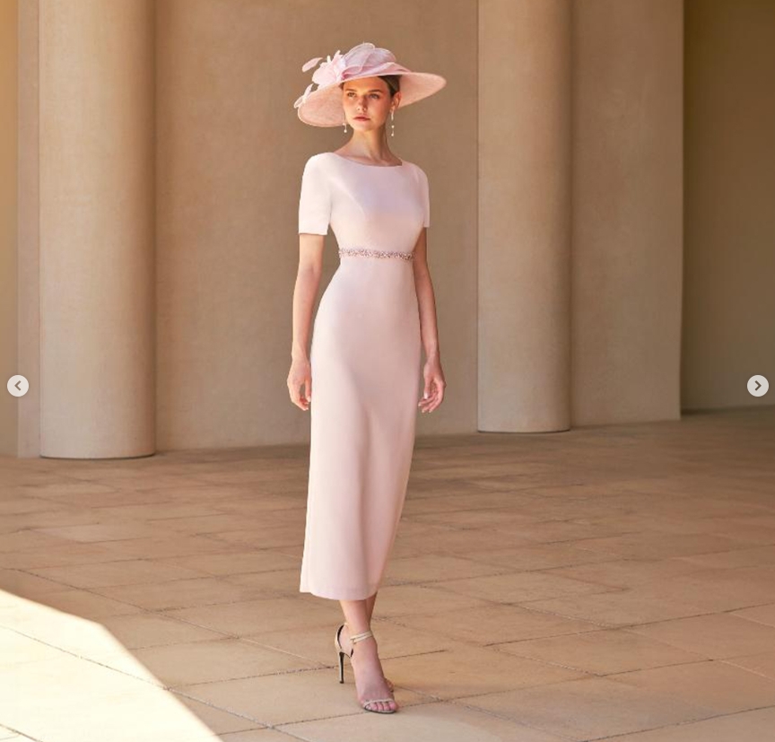 Elegant Blush Pink Mother Of The Bride Dresses Sheath Tea-length Simple Wedding Guest Gown Beaded Sash Short Sleeves Prom Party Wear Groom Mom Formal 