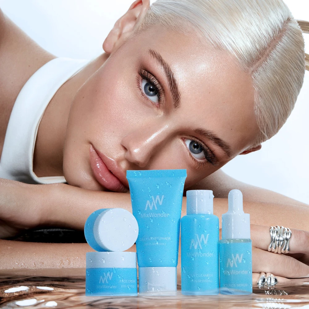 MixWonder Hydrating and Skincare Set 5Piece Gift Set Including Cleanser Facial Cream Eye Cream Serum r 251030
