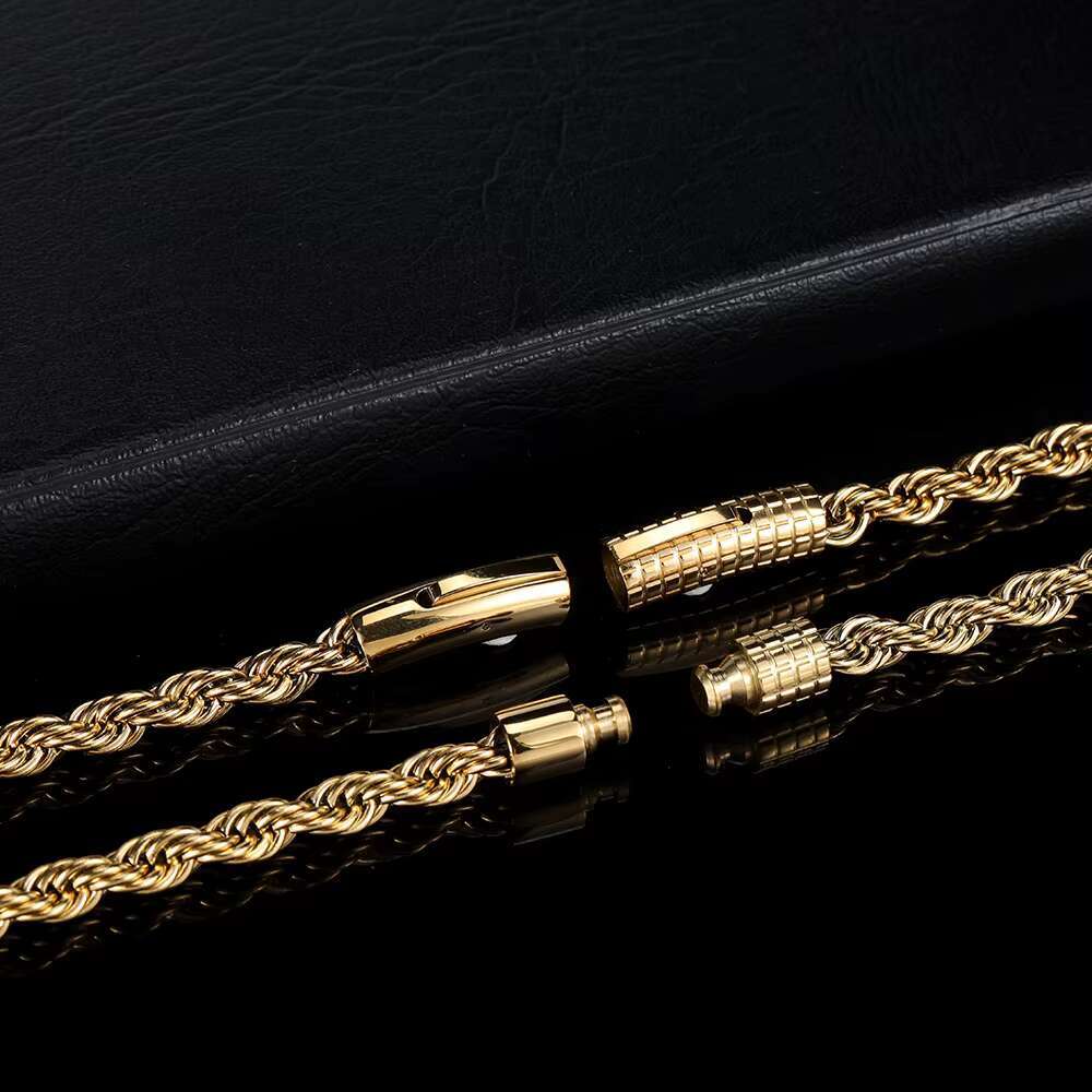 Men 18k Gold Plated Necklace Jewelry Stainless Steel Gold Chain With Striped Jewelry Buckle Cuban Chain Necklace