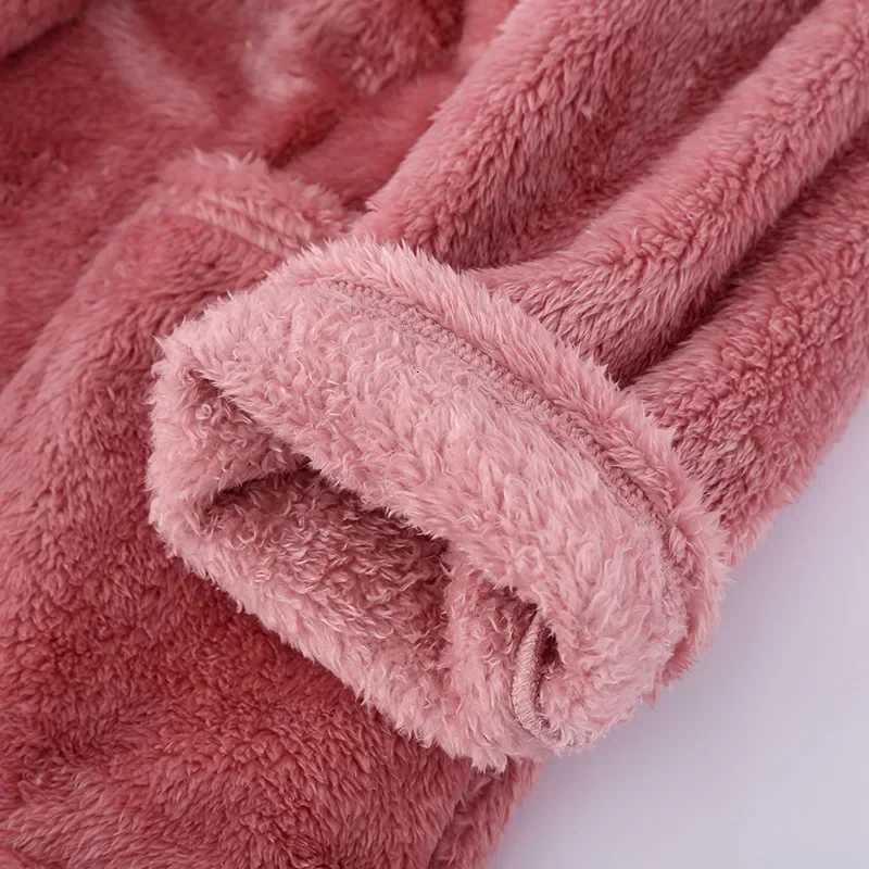 New winter thickened flannel pajamas for lovers mens and womens warm bathrobes pajamas household clothes robes bath robe C251104