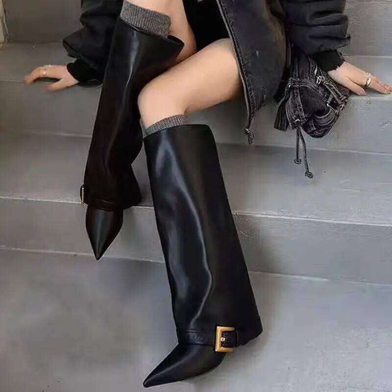 Luxury Black Heel Cowboy Long Women 2025 Winter Y2K Metal Buckle Designer Knee High Boots Woman Leather Pipe Booties