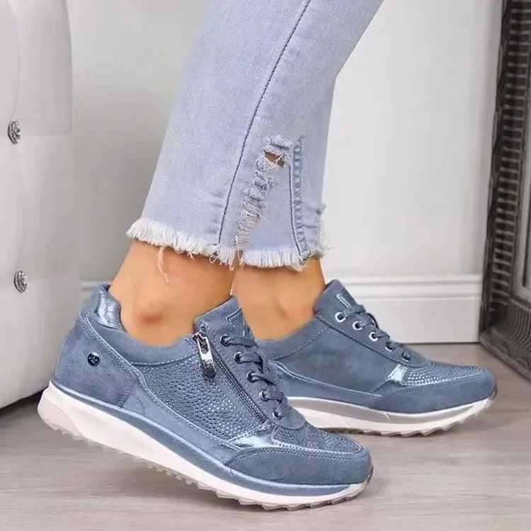 Summer sports shoes womens solid color lace version platform shoes Fashion Plus size vulcanized shoes Zapatos De Mujer 2023 Z250403