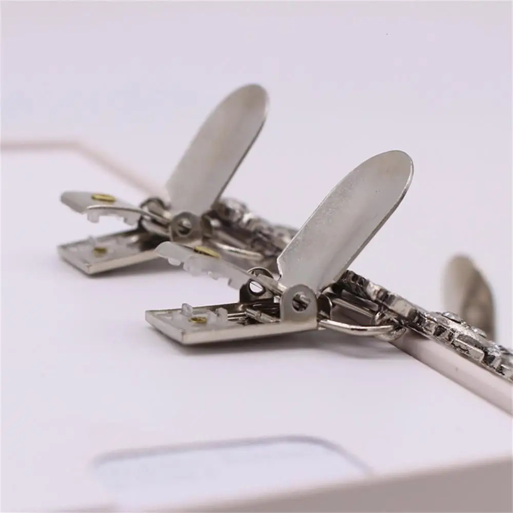 Womens decorative flower collar sweater shawl clip shirt chest retro duck charm accessories gift 250403y