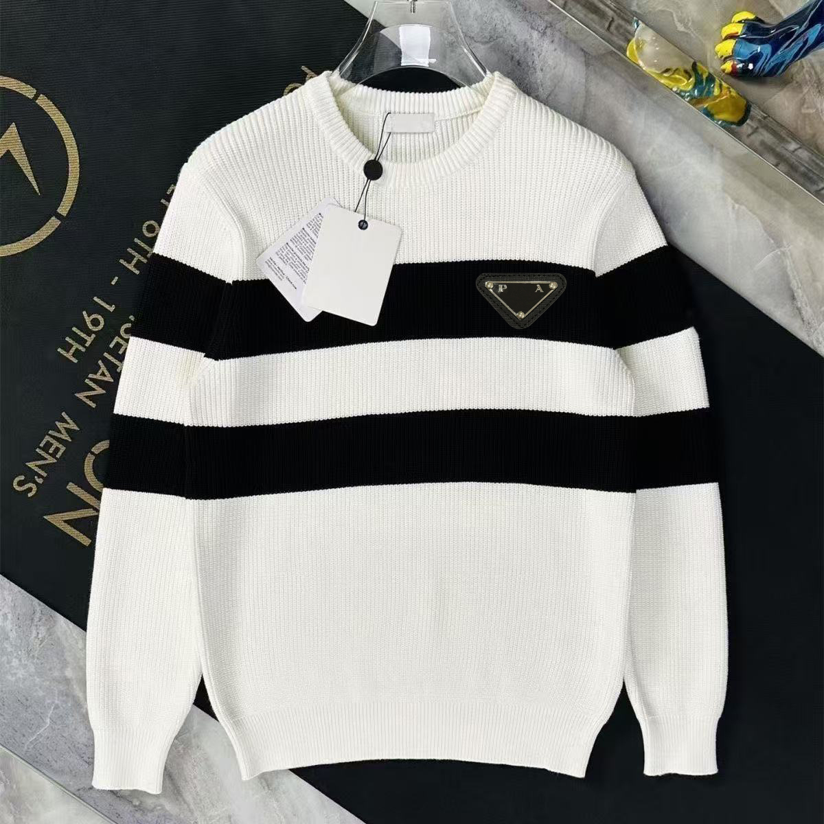 Men's Sweaters Fashion Forward Insulated Crew Neck Garment Featuring Intricate Stitching Details Suitable For Both Genders