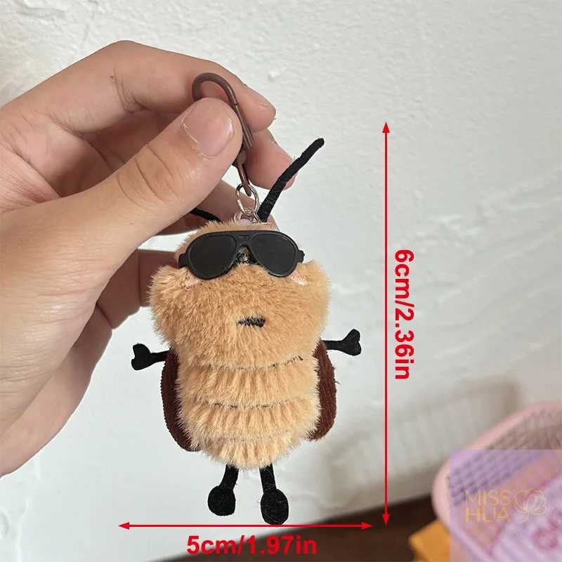 1/3Pcs Adorable Roach Plush Keychain Unique Stuffed Toy Keyring Bag Charm School Bag Accessory Charming Gift C251104