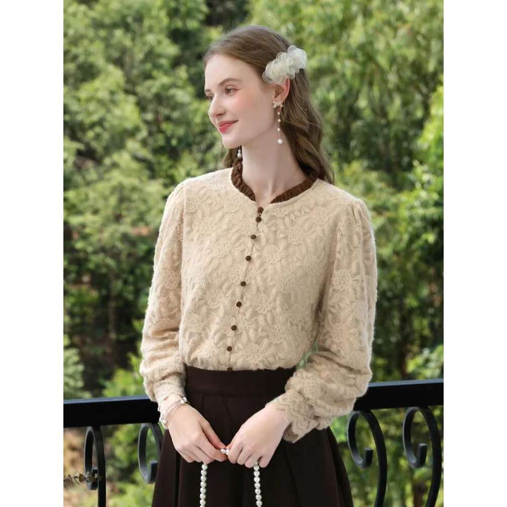 French Women's Veet Lace Base Autumn Winter Khaki Top Contrast Splicing Fungus Edges Shirt