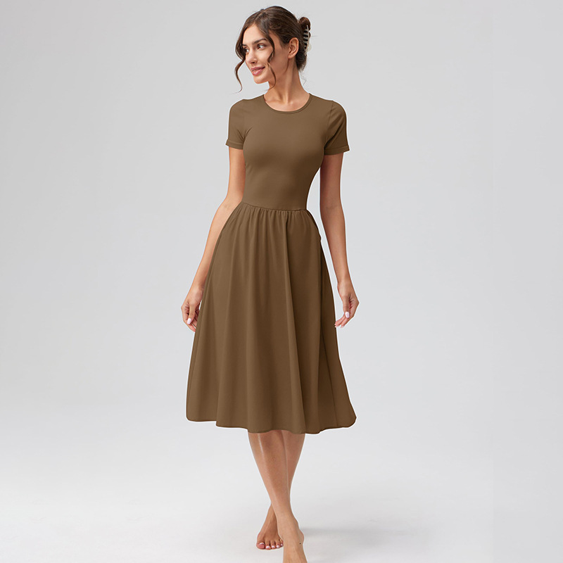 2025 New Summer Womens Fashion Casual Commuter Round Neck Short Sleeve Long Dress Launched