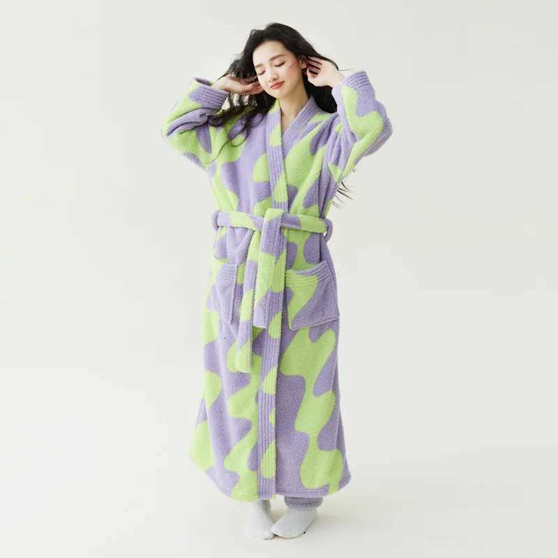 Womens Winter New Kimono Robe Ladies Coral Fleece Plush Warm Long Bathrobe Nightgown Sleepwear Female Thick Flannel Homewear C251104